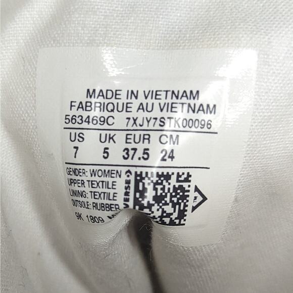 Converse Chuck Taylor All Star Gr82 Heeled Boot in White & Black, Size 7 - Picture 13 of 13